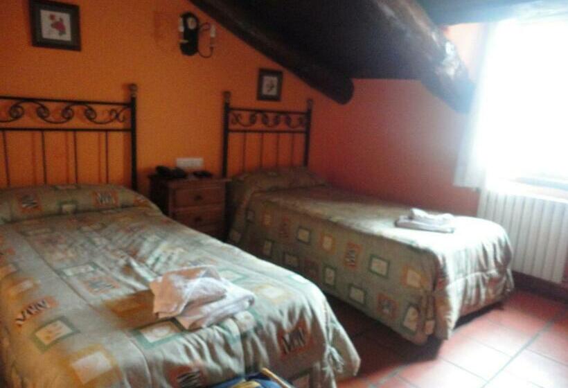 Habitación Estándar, Hostal Venta Liara