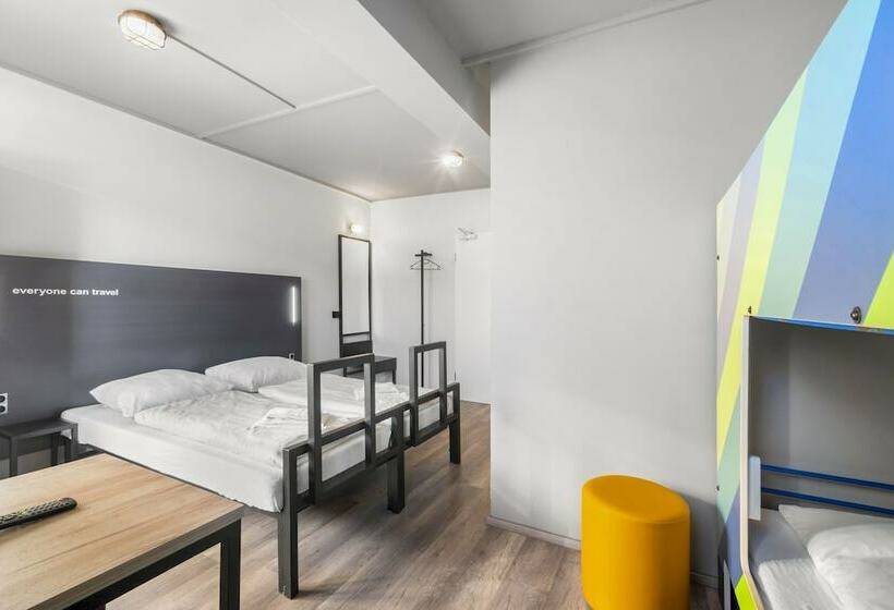 اتاق استاندارد چهار تخته, a&o Dresden Hauptbahnhof