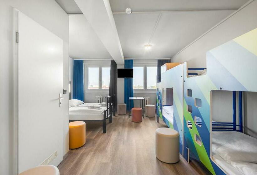 Bed in Shared Room, A&o Dresden Hauptbahnhof