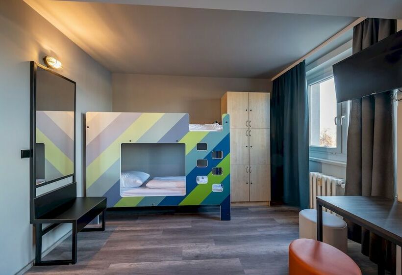 Bed in Shared Room, A&o Dresden Hauptbahnhof