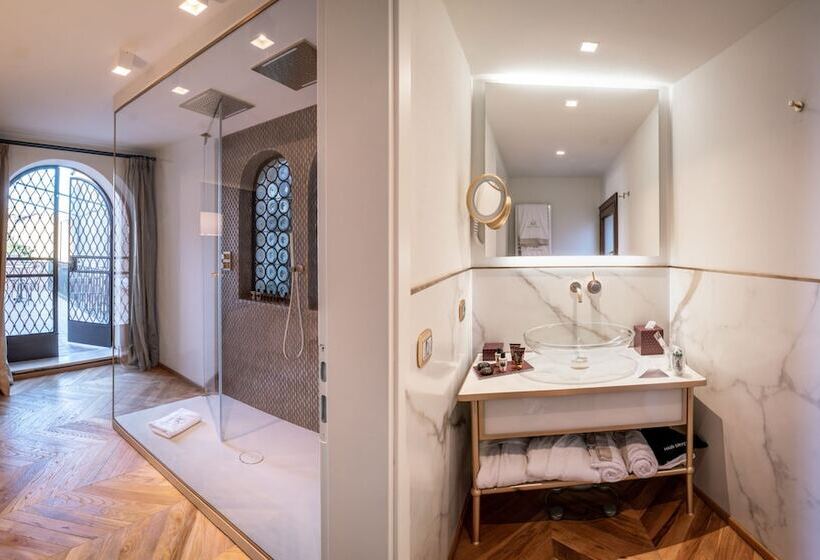سوئیت جونیور با چشم‌انداز باغ, Excess Venice Boutique Hotel & Private Spa   Adults Only