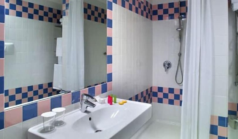 اتاق سوپریور, Grand Hotel Salerno