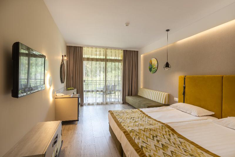 اتاق استاندارد با چشم‌انداز پارک, Grifid Encanto Beach Hotel   Medispa, Ultra All Inclusive & Private Beach