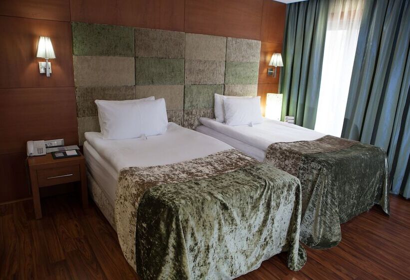 اتاق استاندارد, Limak Ambassadore Hotel Ankara