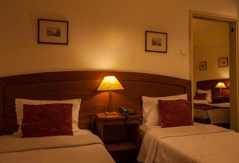 اتاق استاندارد سه نفره, Vera Cruz Porto Downtown