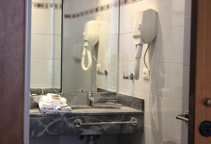اتاق استاندارد یک نفره, Villa Igea