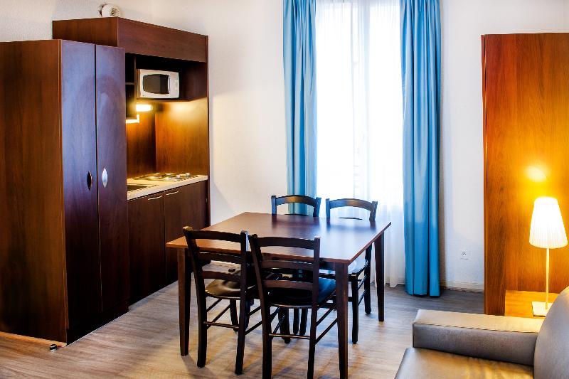 آپارتمان 1 خوابه, Appart Hôtel Saint Jean