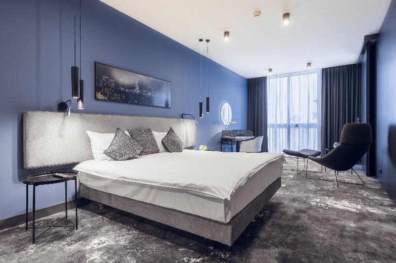 سوییت جونیور, Mamaison Residence Diana