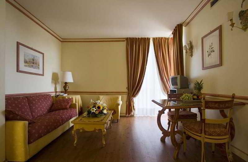اتاق خانوادگی, Db Villas Le Ville Del Lido Resort