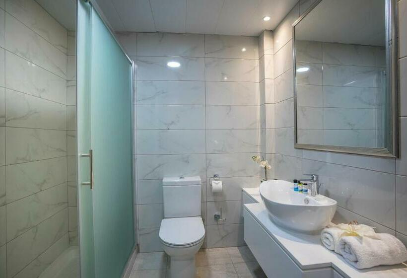 اتاق سوپریور با چشم‌انداز دریا, Aquamare Beach Hotel & Spa