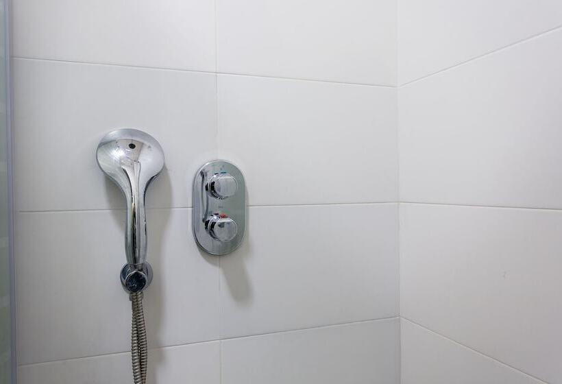اتاق استاندارد, Hostal Sol Y Miel