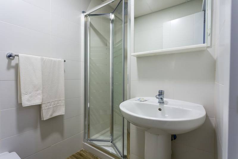 اتاق استاندارد یک نفره, Hostal Sol Y Miel