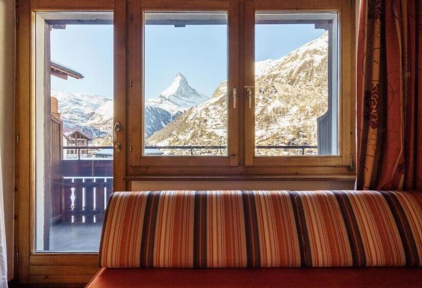 اتاق لوکس با چشم‌انداز, Alpenroyal