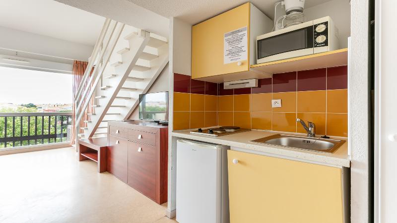 سوییت جونیور لوکس با چشم‌انداز دریا, Daios Luxury Living