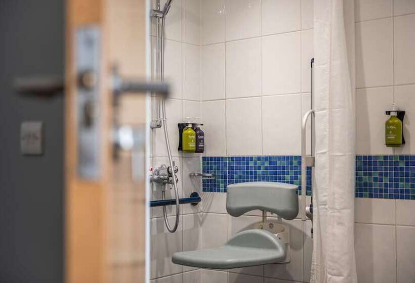 اتاق استاندارد برای معلولان, Holiday Inn Express Ramsgate – Minster, An Ihg