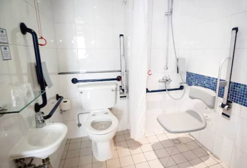 اتاق استاندارد برای معلولان, Holiday Inn Express Ramsgate – Minster, An Ihg