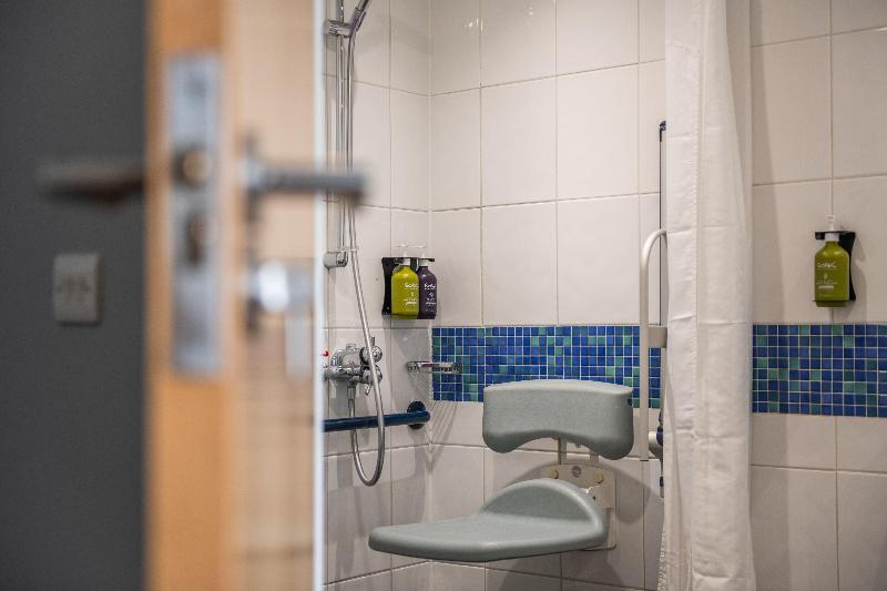 اتاق استاندارد برای معلولان, Holiday Inn Express Ramsgate – Minster, An Ihg
