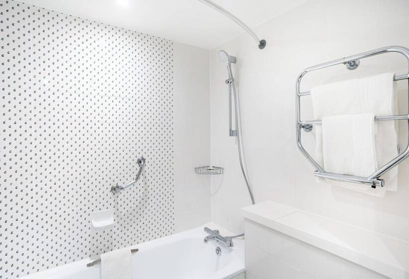 اتاق استاندارد, Holiday Inn London   Gatwick Airport, An Ihg