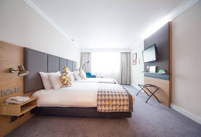 اتاق استاندارد, Holiday Inn London   Gatwick Airport, An Ihg