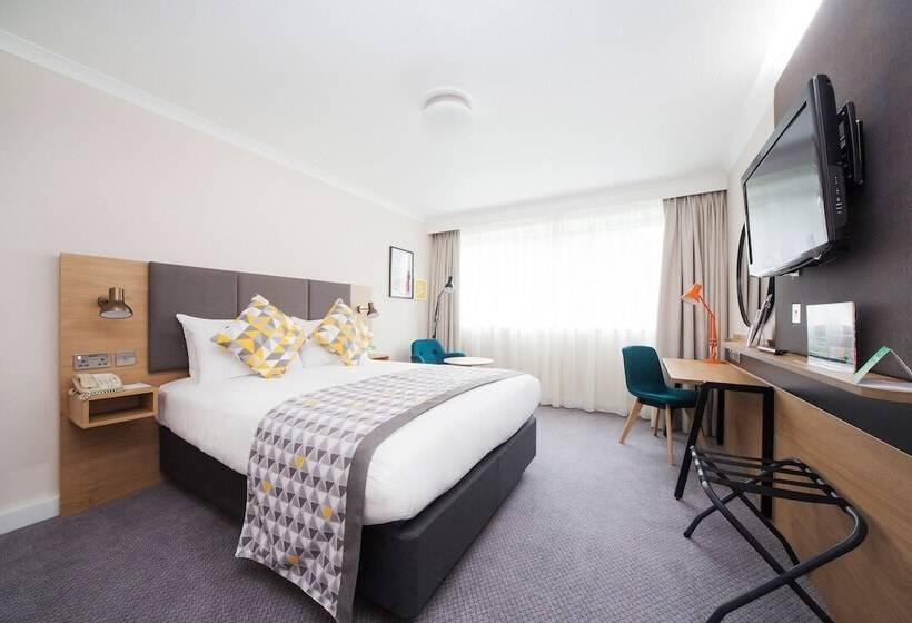 اتاق استاندارد, Holiday Inn London   Gatwick Airport, An Ihg