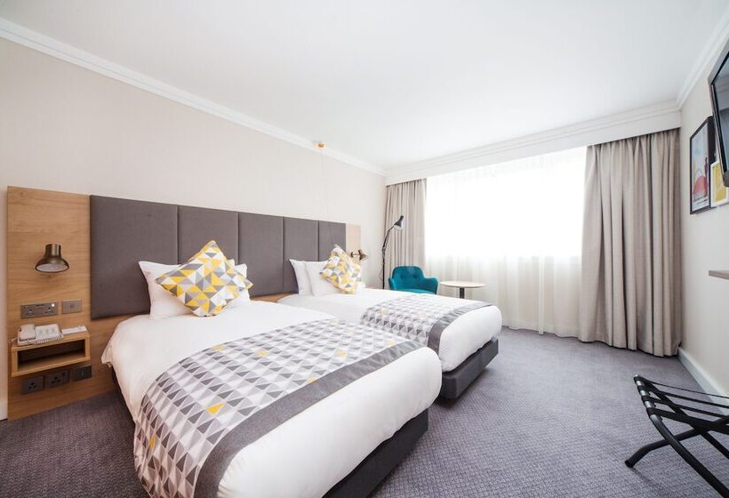 اتاق استاندارد, Holiday Inn London   Gatwick Airport, An Ihg