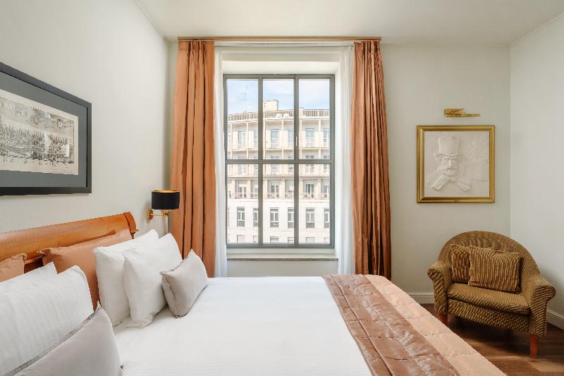 اتاق استاندارد با تخت بزرگ, Holiday Inn London   Gatwick Airport, An Ihg
