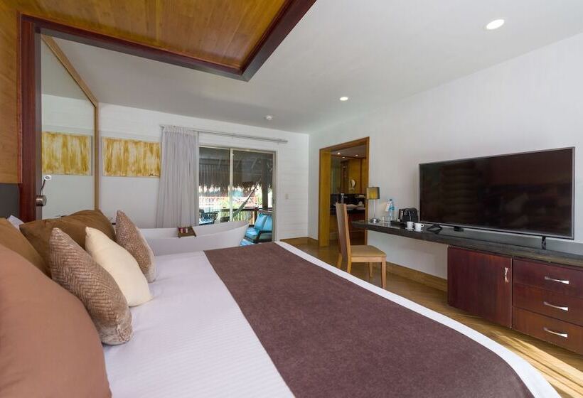 سوئیت مستر, Magic Blue Spa Boutique Hotel Adults Only