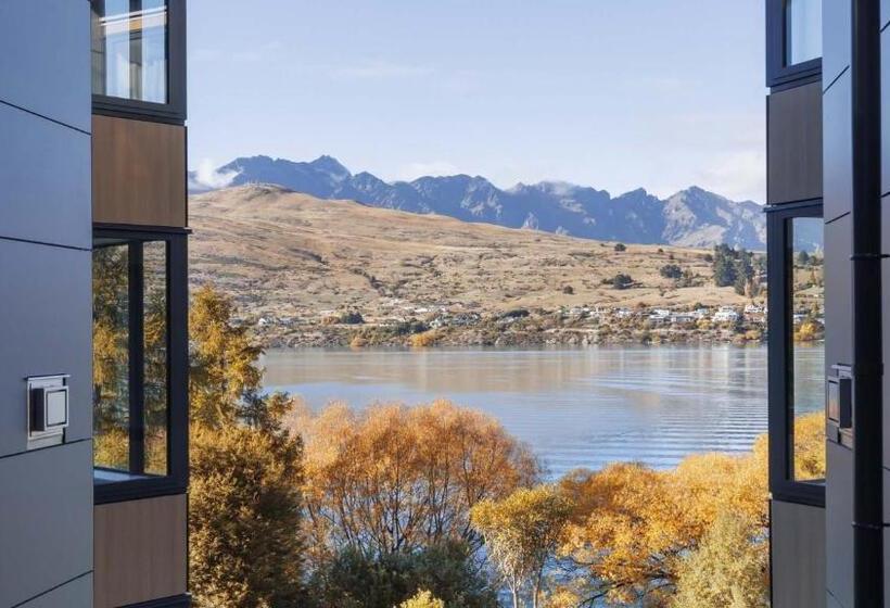 3-Bedroom Deluxe Apartment, Oaks Queenstown Shores Resort