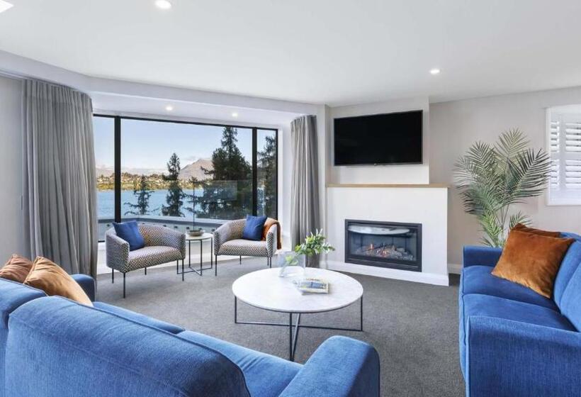 1 Bedroom Penthouse Apartment, Oaks Queenstown Shores Resort