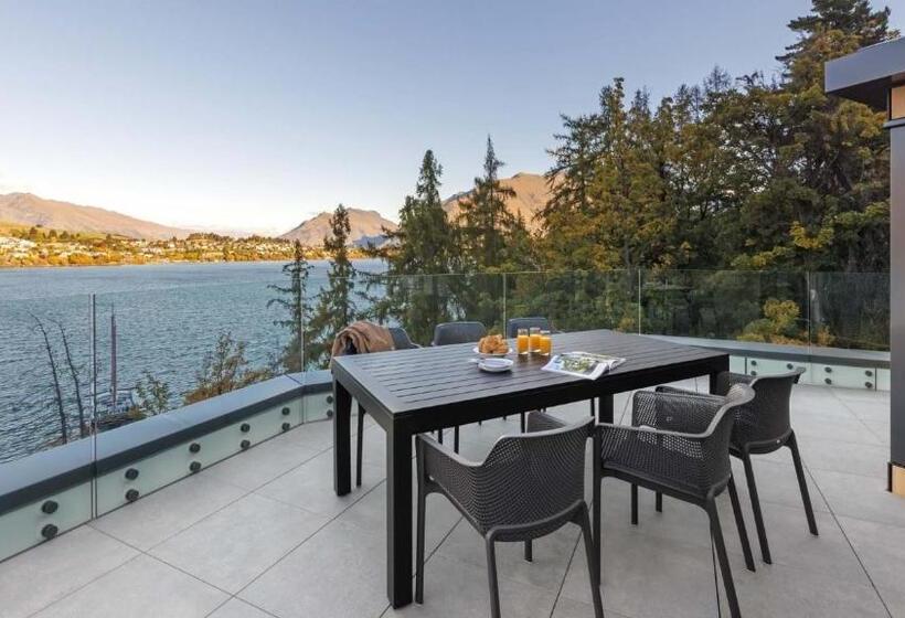 شقة دور أخير غرفتين نوم, Oaks Queenstown Shores Resort