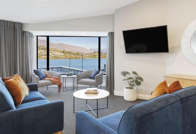 2 Bedroom Penthouse Apartment, Oaks Queenstown Shores Resort