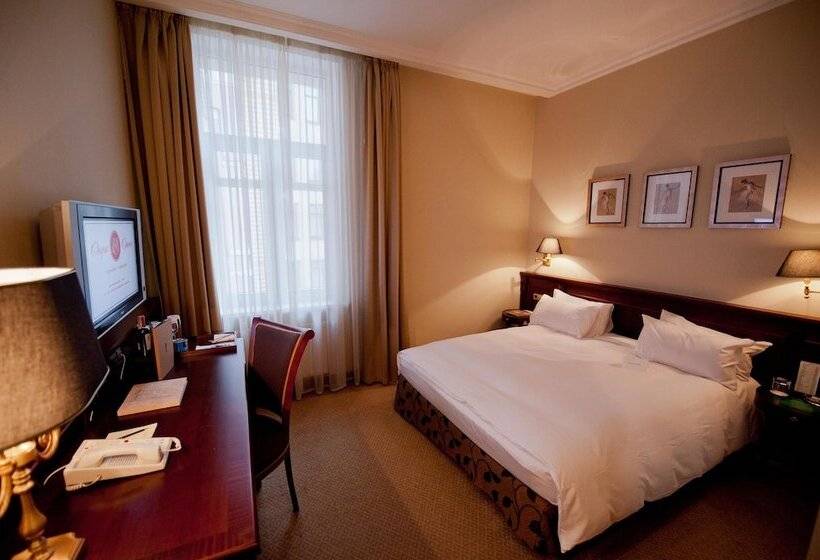 اتاق استاندارد, Opera Hotel   The Leading Hotels Of The World