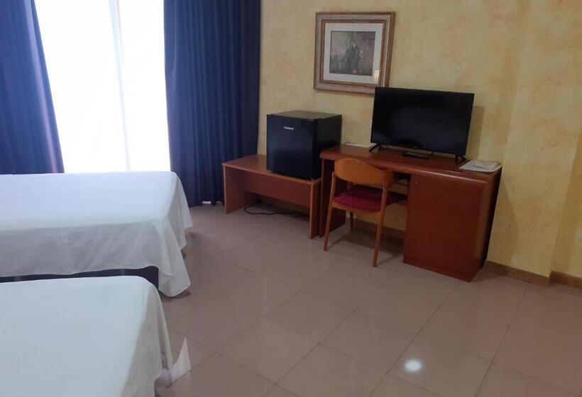 Standard Triple Room, Playasol