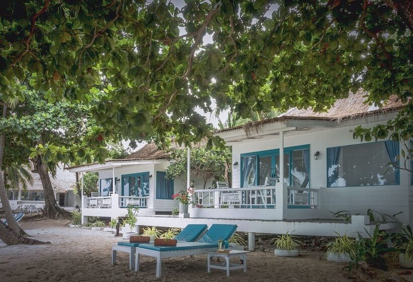 سوئیت رویال, Sand Sea Beach Resort
