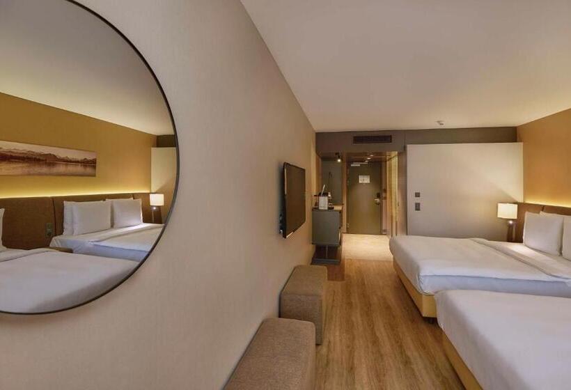 Quarto Familiar, Radisson Blu , Lucerne