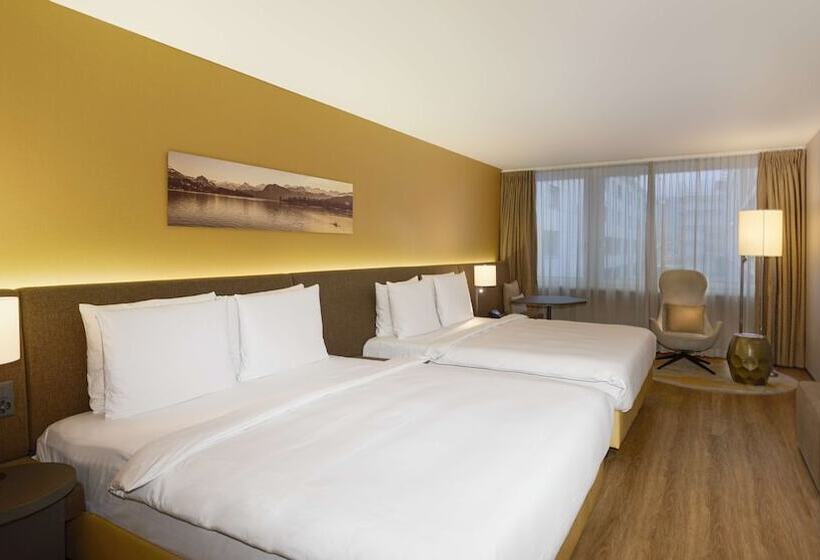 Quarto Familiar, Radisson Blu , Lucerne