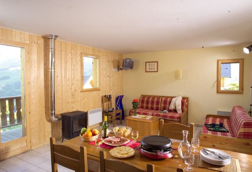 کلبه ییلاقی, Résidence Et Chalets De La Fontaine Du Roi