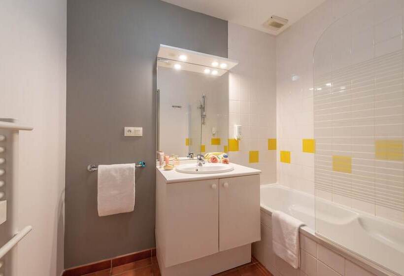 آپارتمان 3 خوابه, Comfort Aparthotel Nantes La Beaujoire