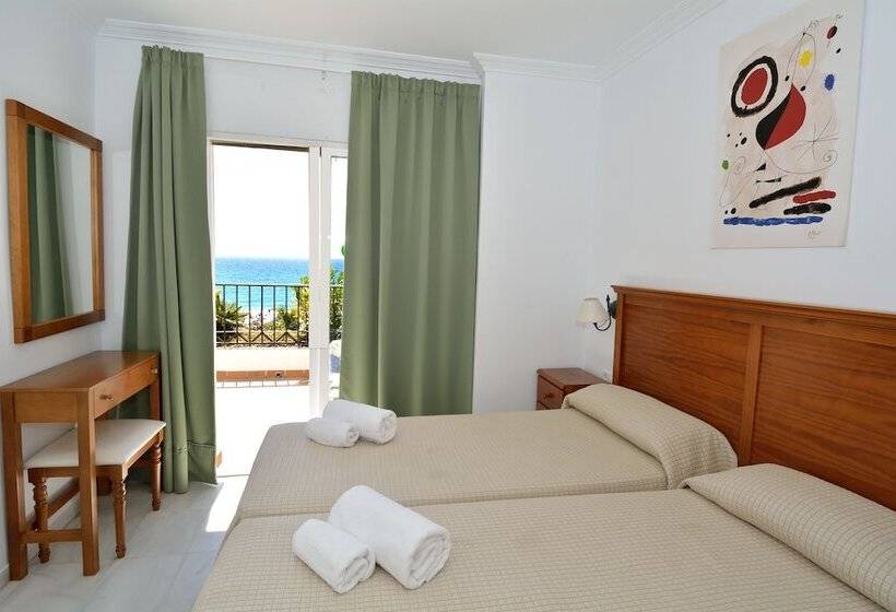 1 Bedroom Apartment with Terrace Sea View, Apartamentos Hc Burriana Playa