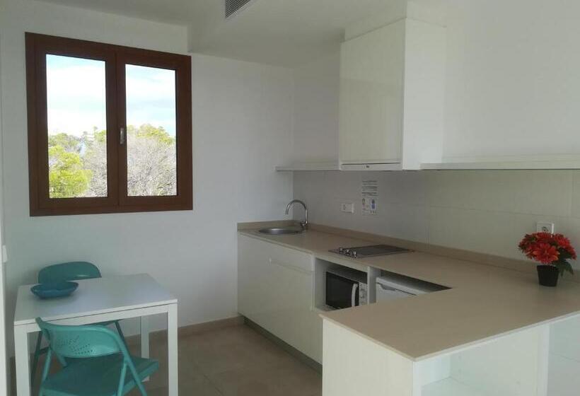 استودیوی لوکس, Apartamentos Villa Primera