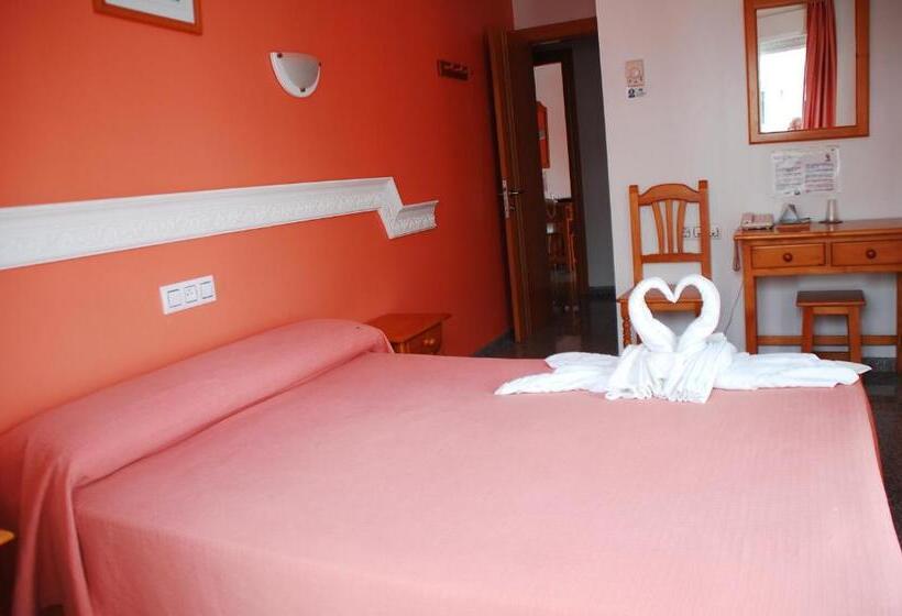 Habitación Estándar, Hostal Mary Tere