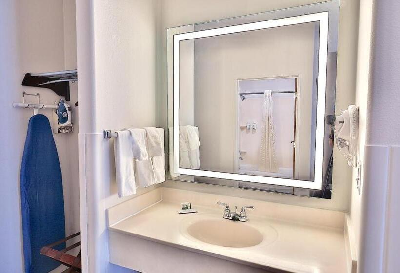 חדר סטודיו סטנדרד, Baymont By Wyndham Tucson Airport