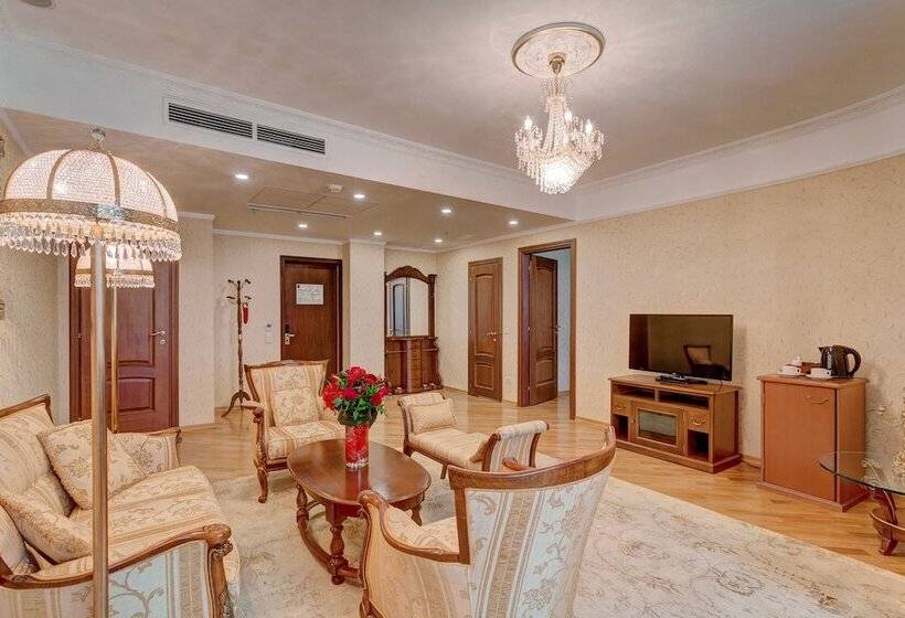 Suite Presidencial, Borodino