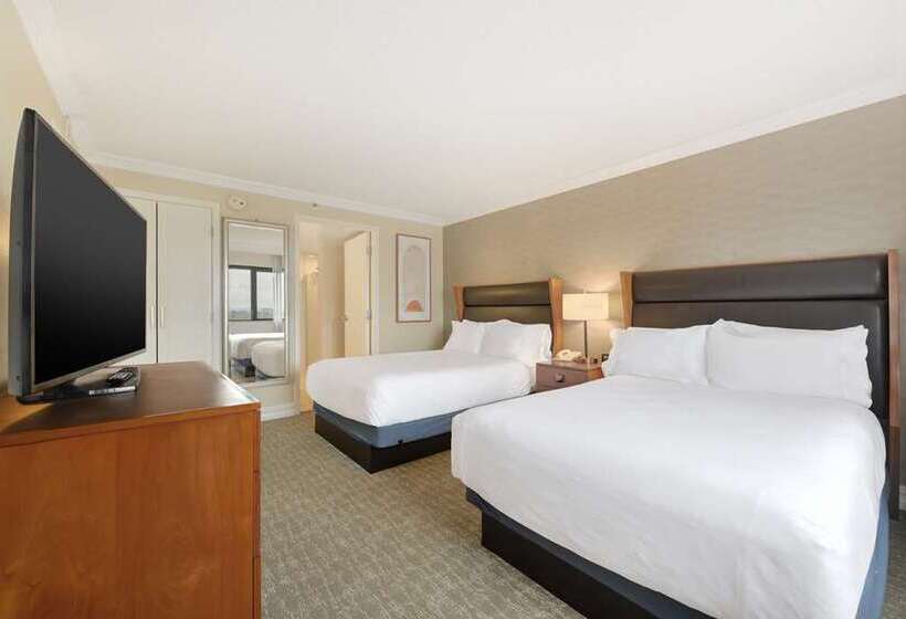 سوییت, Embassy Suites By Hilton Scottsdale Resort