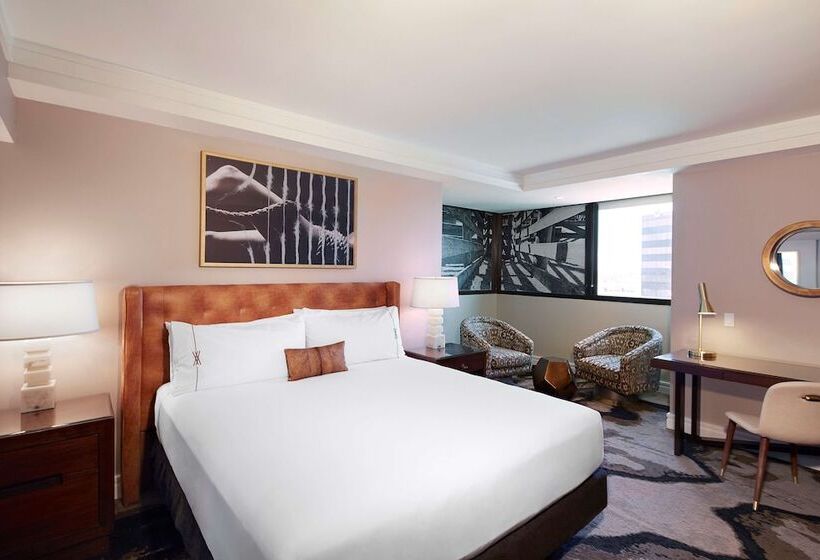 اتاق لوکس, The Highland Dallas, Curio Collection By Hilton