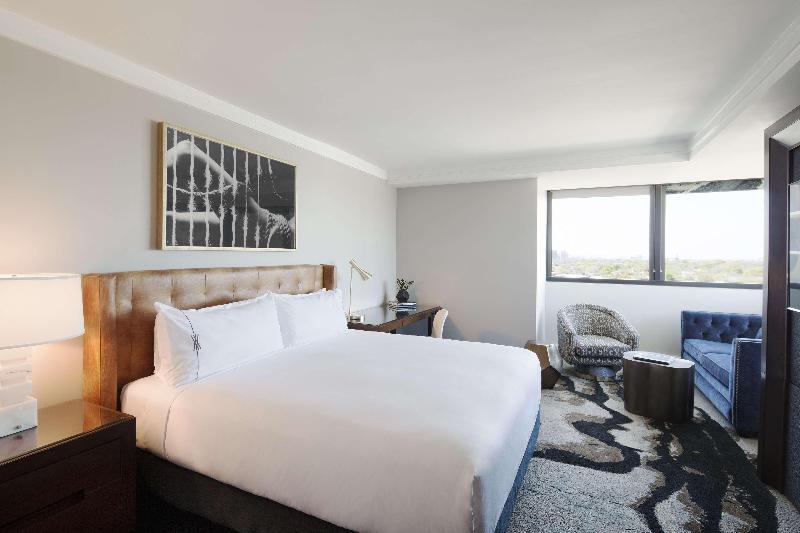 اتاق لوکس, The Highland Dallas, Curio Collection By Hilton