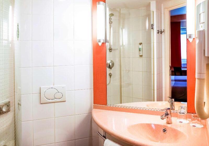 اتاق استاندارد با تخت دوبل, Ibis Győr