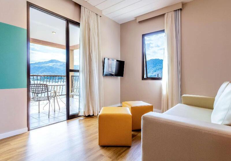 سوییت اجرایی, Nacional Inn Angra Dos Reis