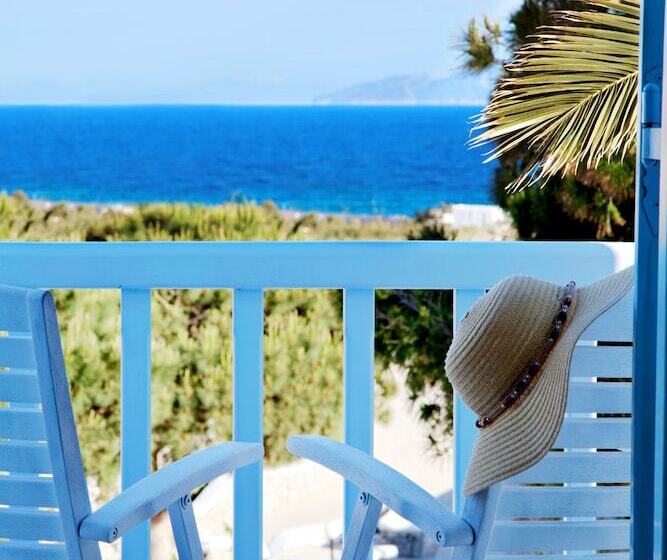 اتاق لوکس با چشم‌انداز دریا, Paradise View