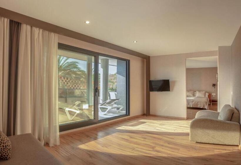 سوئیت جونیور با تراس, Rh Don Carlos & Spa
